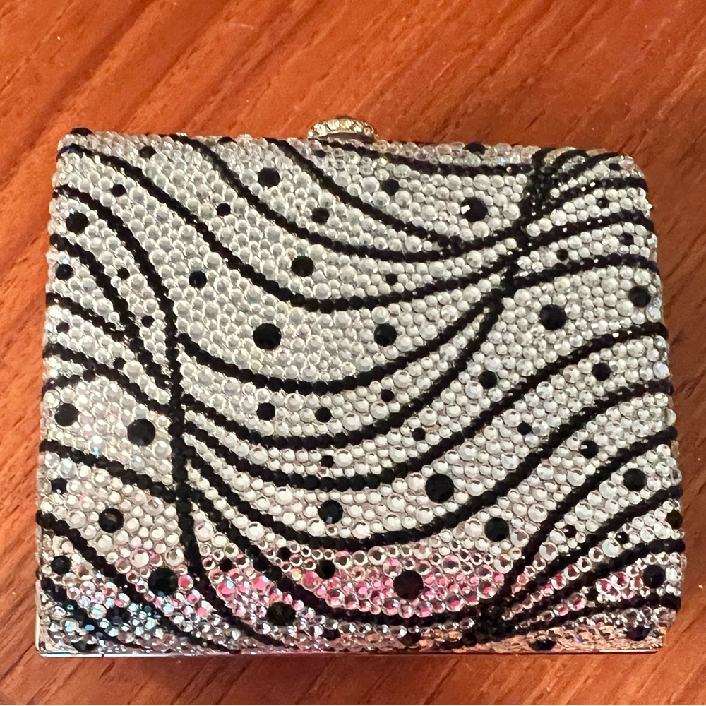 Kathrine Baumann Collectible evening Minaudière bag. EUC. Clutch or crossbody.